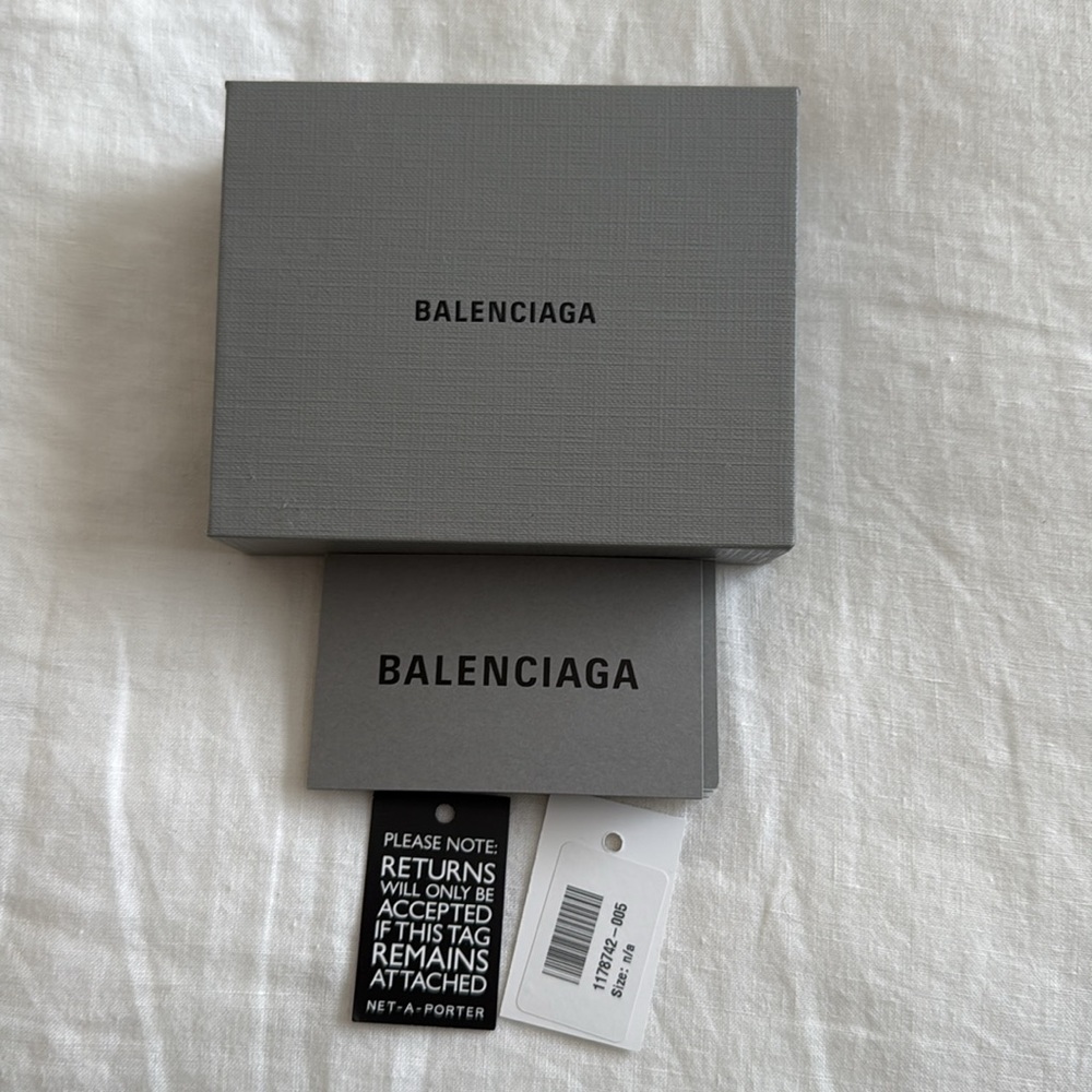 Balenciaga card holder - Picture 6 of 7